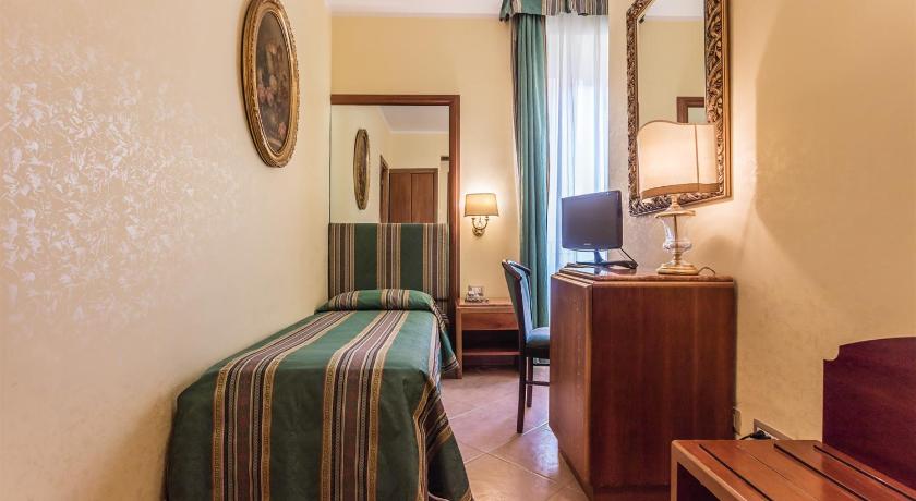 Raeli Hotel Lazio photo