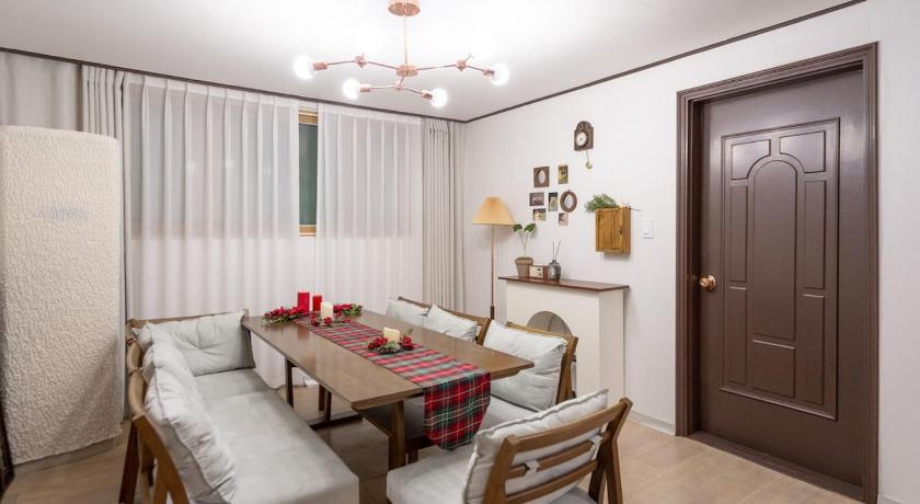 서울 스테이 테이크 어 레스트 (Stay Take a Rest) 2성급 싱글룸 로비