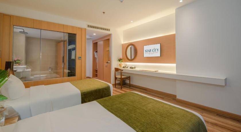 Image of Deluxe Partial Ocean View Twin Room 8