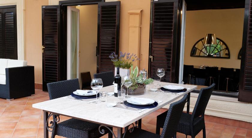 Image of Garden Suite 6