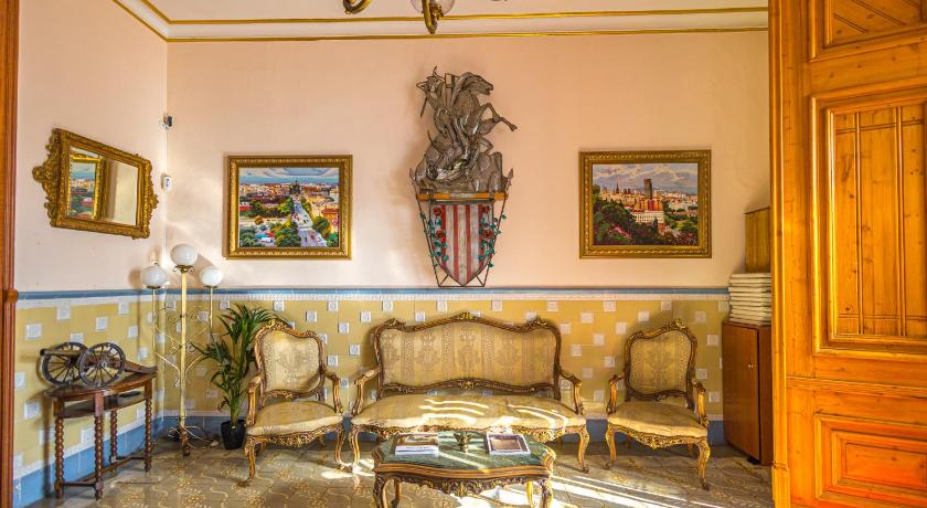 Hotel Llar de Capitans