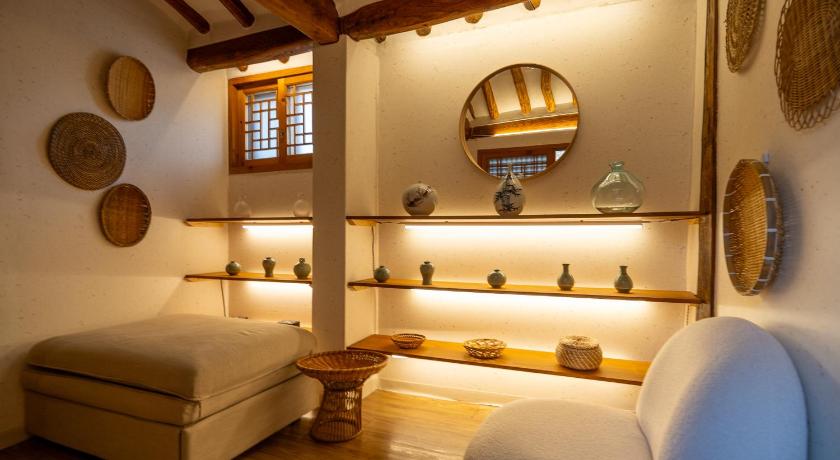 Seoul AWIK Hanok Stay Hotel restaurant