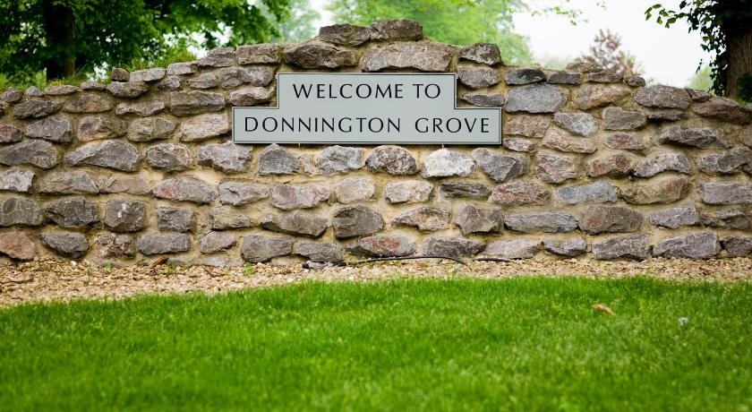 Donnington Grove