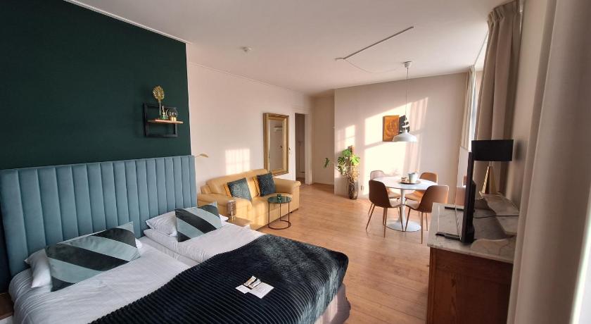 Image of Superior Twin Room 3