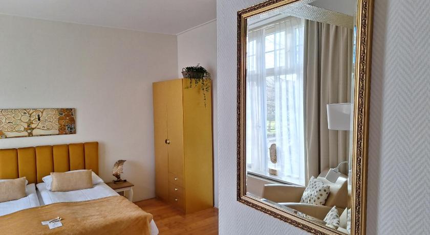 Image of Deluxe Twin Room 6