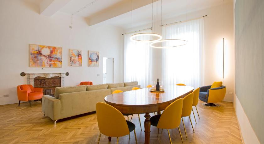 Casa San Martino, stylish flat with stunning views of Lucca s cathedral