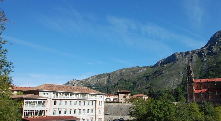 Arcea Gran Hotel Pelayo