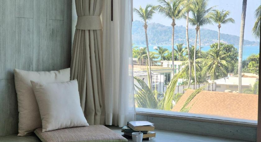 Image of Deluxe Partial Sea View Room 14