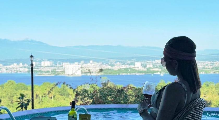 Castle View Hotel Samal - image 24