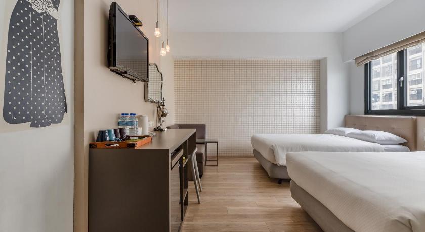 Image of Superior Quadruple Room 1