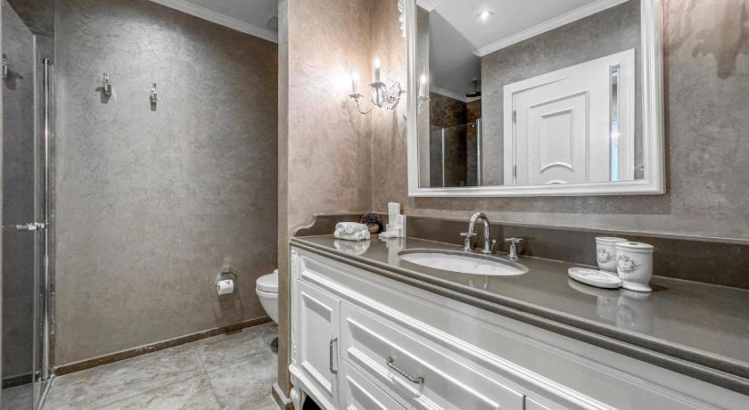 Özel Süit - Spa Küvetli (Private Suite with Spa Bath) Görseli 2
