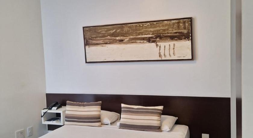 Imagem de Four-Bedroom Royal Family Room 9