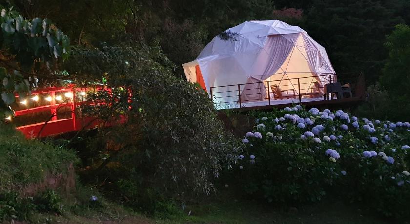Image of Tent - Sukha Dome 12