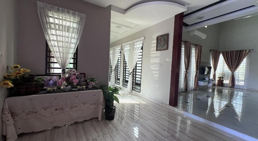Image of Studio 9