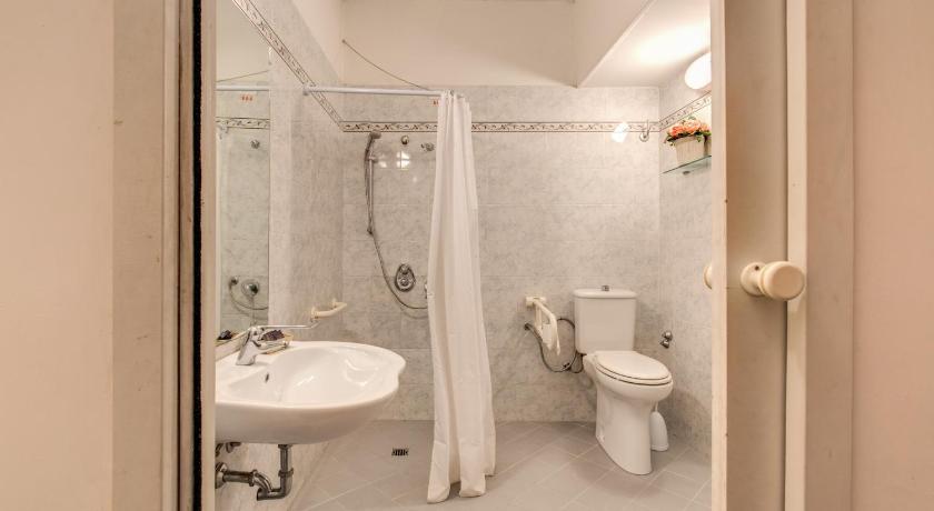 Image of Matrimonial Room 2