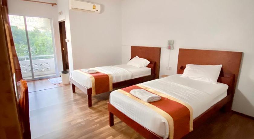 븡깐 Thorsangpruksa Hotel ホテル レストラン