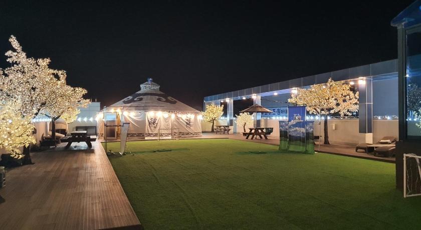 杨州 Yangju Sky Castle 酒店 大堂