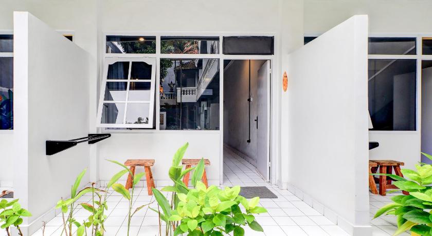 Collection O at Jalan Padma near Legian Beach - image 19
