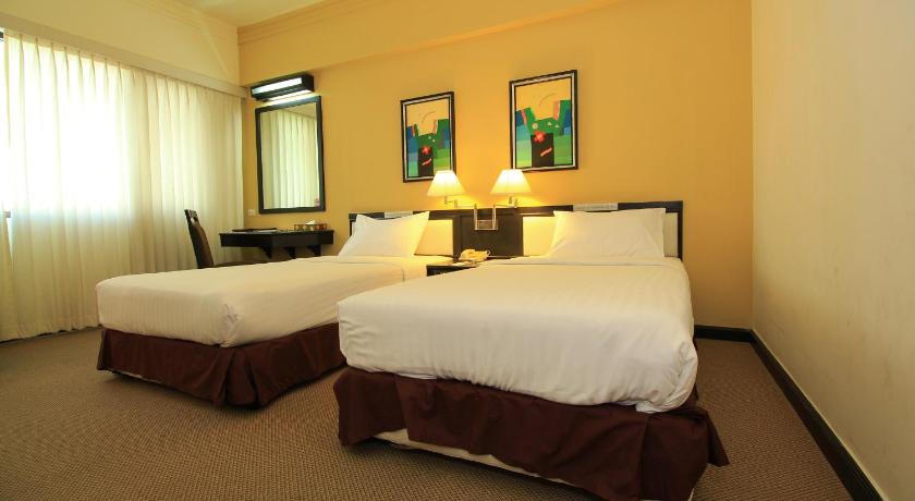 Image of Superior Twin Room 0