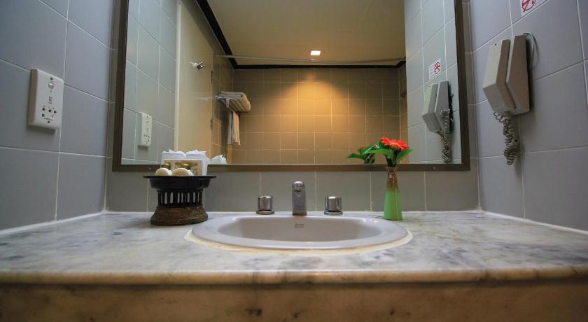 Image of Standard Double Room 2