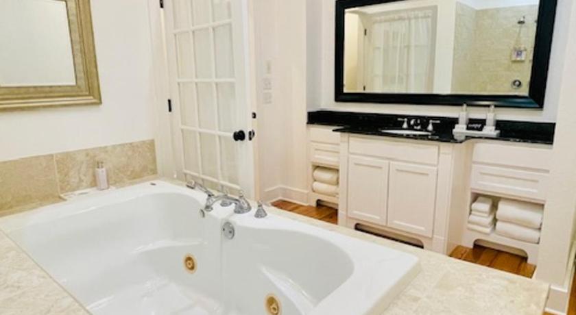 프레더릭스버그 (TX) Emigrant's Inn 5성급 숙소 객실