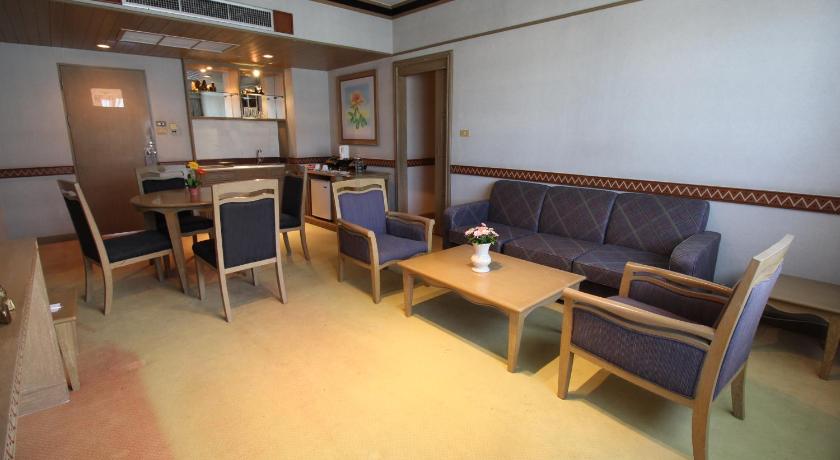 Image of Presidential Suite 11