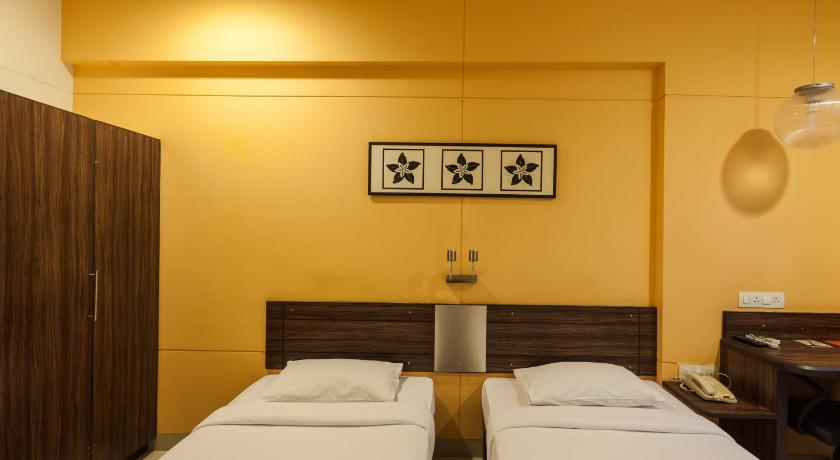 Ginger Hotel Surat