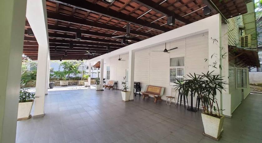 アイルタワール Lisa Countryside Homestay 3つ星 ゲストハウス 外観