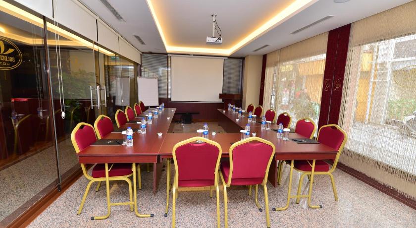 Golden Siyav Hotel - image 14