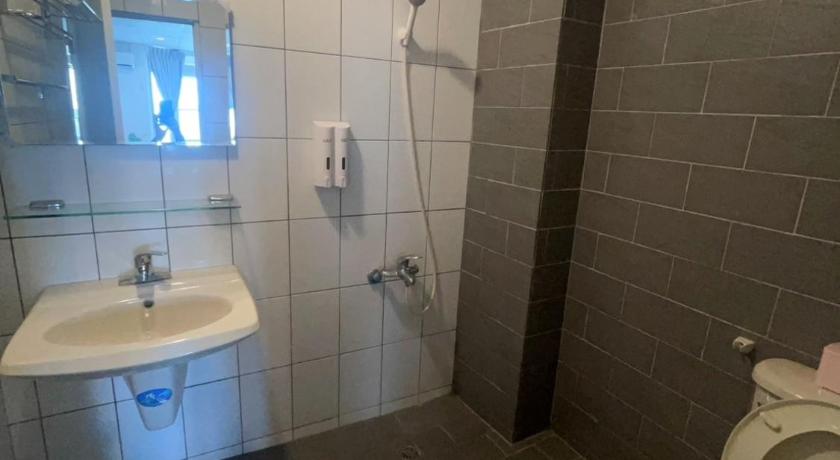 Image of Luxury Triple Room 2