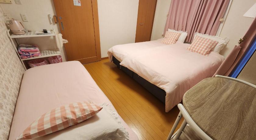 神户 Takaraboshi room 301 Sannomiya 10 min 4星级 单人房 套房