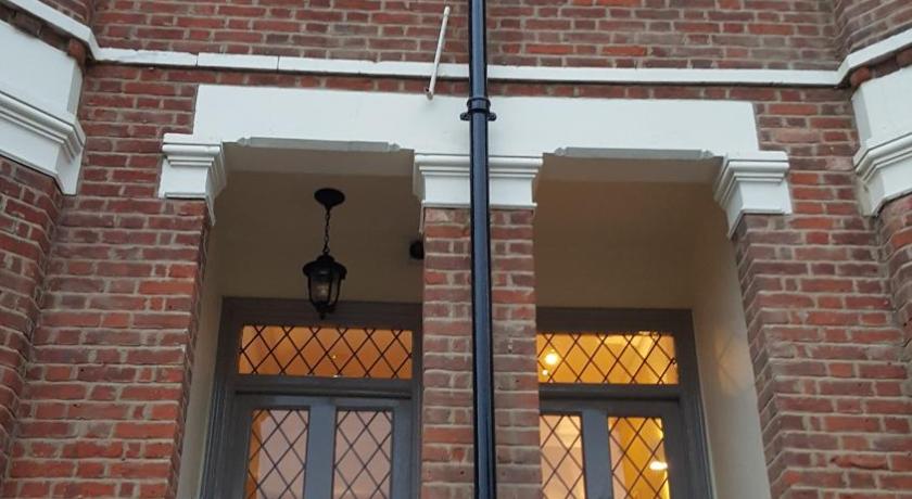 The Oxford Townhouse Formerly The Falcon B B 88 90 Abingdon Road Oxford