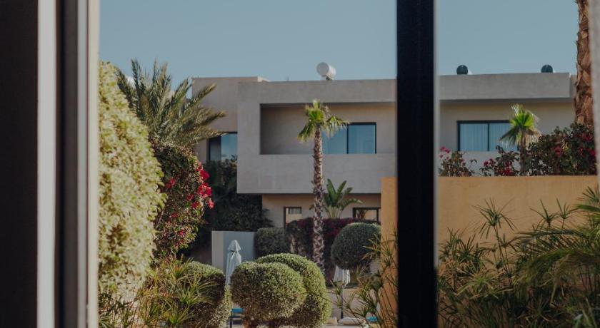 Image of Mini-suite with Private Garden 13