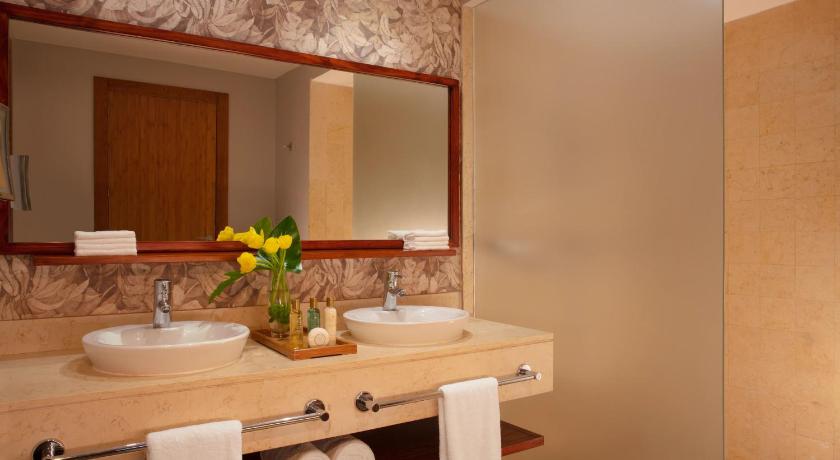 Image of Deluxe Double Room with Terrace 3