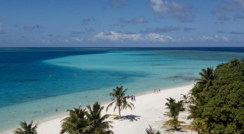 Atoll Retreat - image 13