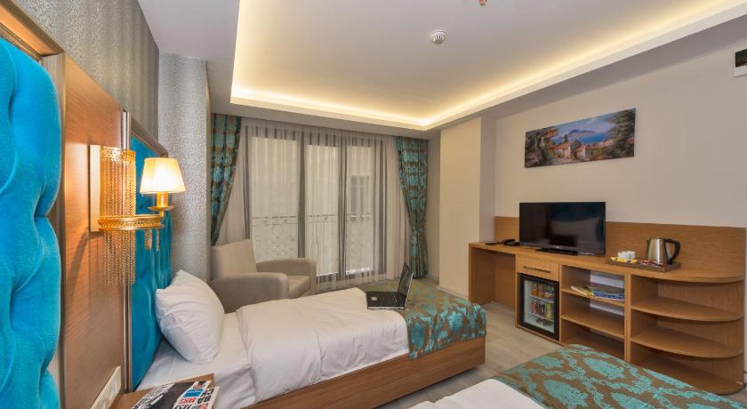Grand Palace Hotel - image 8