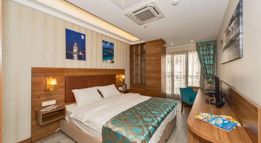 Image of Deluxe Double  or Twin Room 3