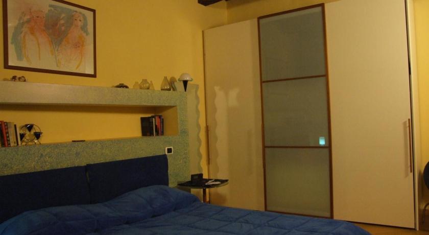 Image of Quadruple Room with Private Bathroom 7