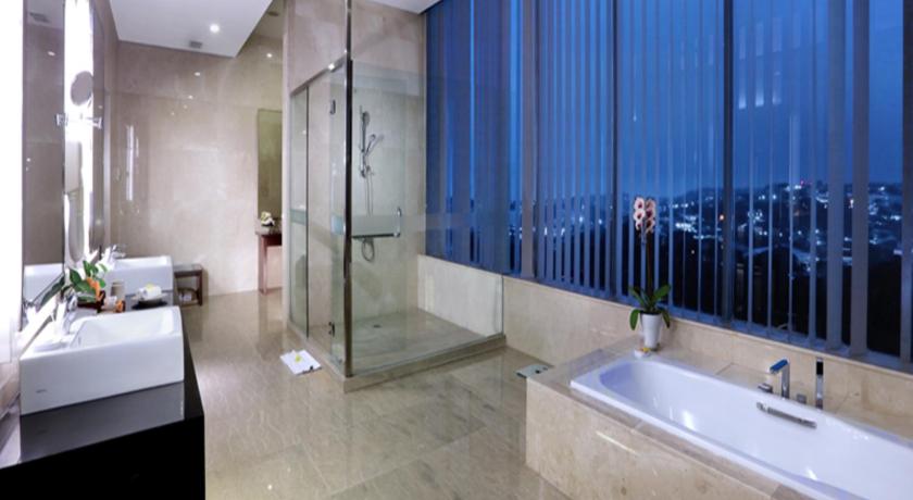 Grand Candi Hotel - image 42