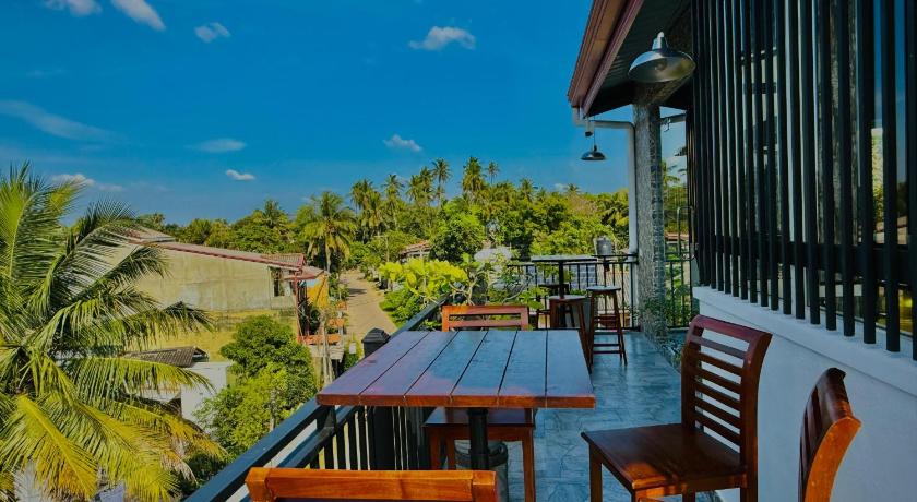 Aloe Transit Hotel - image 16