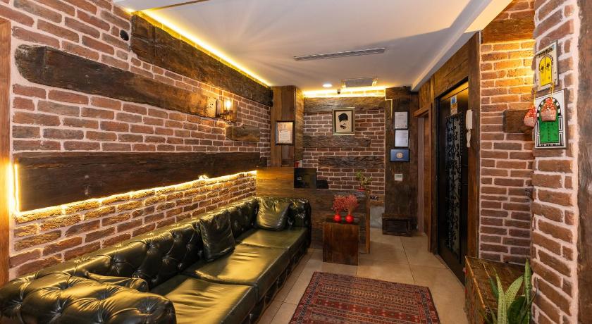 Double DD Hotel - image 12