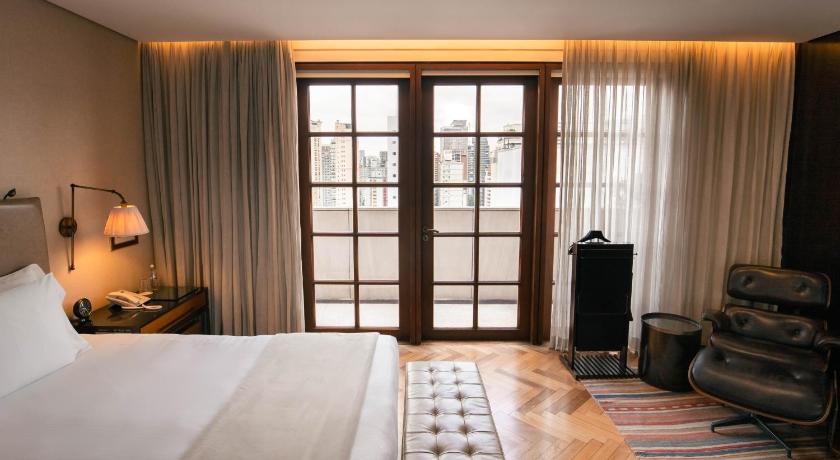 Image of Presidential Suite 7