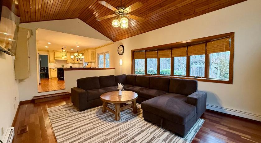 Cozy & Private Retreat Near Atlantic City!