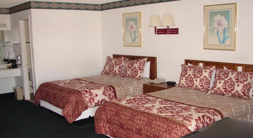 Gate 1 Inn photo
