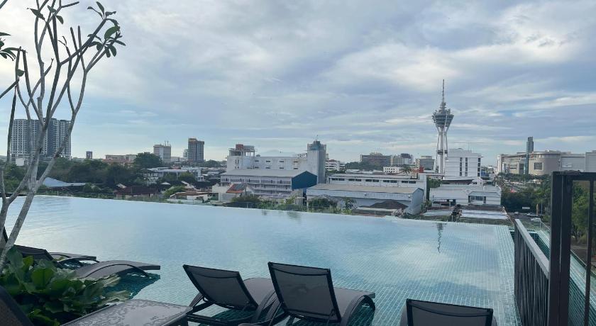 D'Aman AS Tower View Guesthouse _ Near Aman Central@ 6-8 pax - image 14