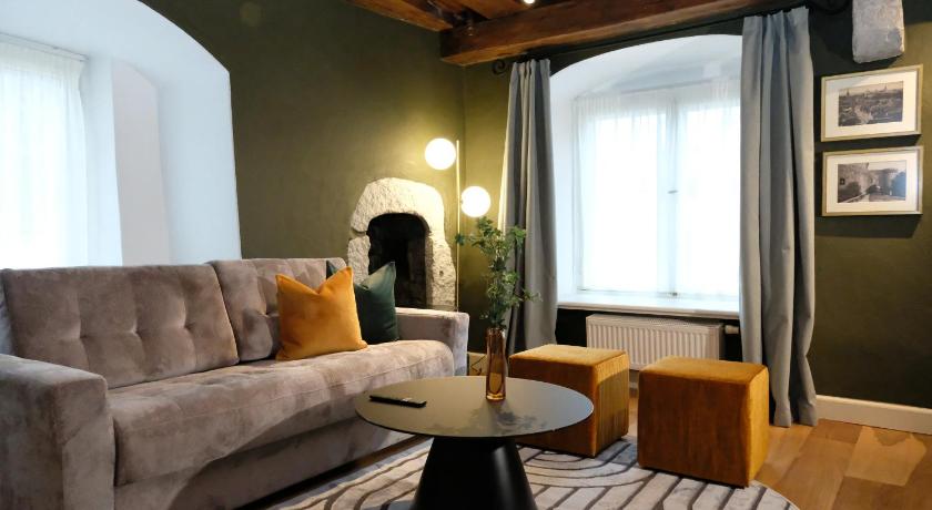 Image of Suite 9