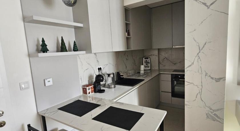 Apartman 33
