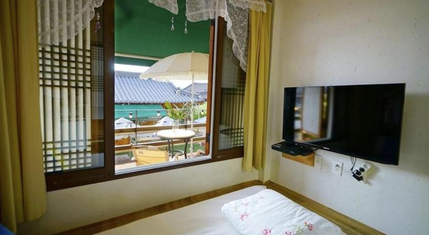 全州 Millennial Morning Hanok Jeonju 3つ星 ホテル ロビー