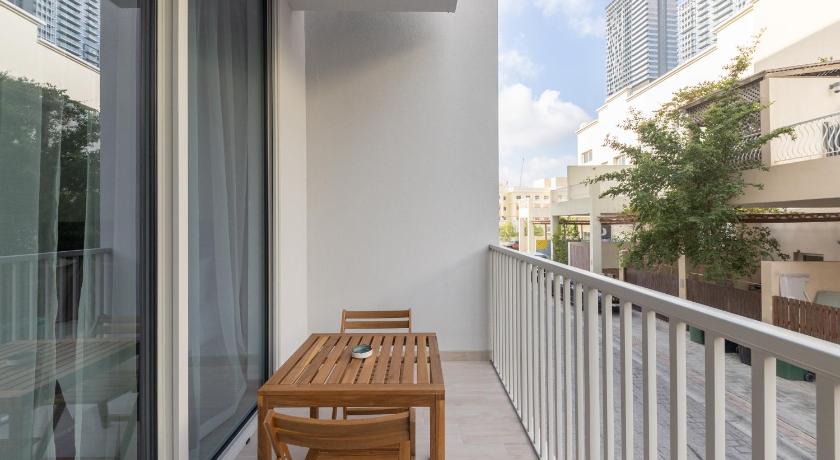 Luma Studio in Jumeirah Village Circle - image 13