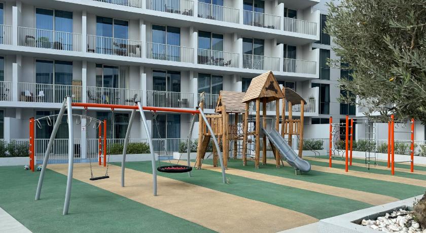 Luma Studio in Jumeirah Village Circle - image 2
